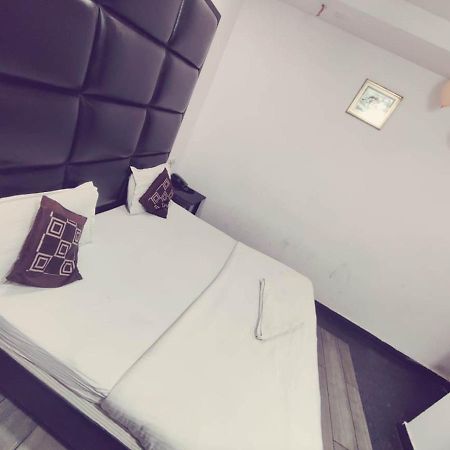 Hotel Saya Deluxe Near New Delhi Railway Station ' Ngoại thất bức ảnh